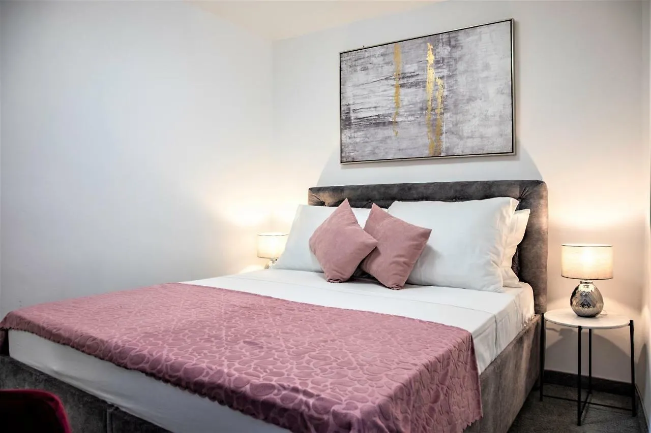 Dominik Apartman Hotel Split